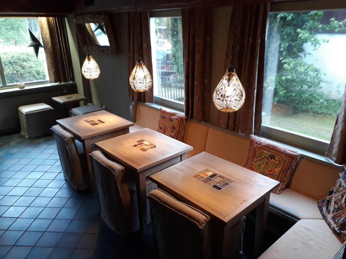 Pizzeria A Penzion Banderas ไบเออริช ไอเซินชไตน์ ภายนอก รูปภาพ
